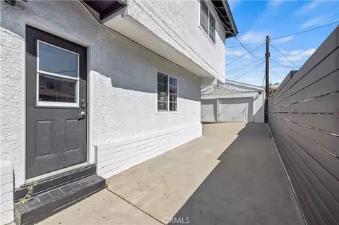 Exterior - 1111 Elk, Glendale, CA 91205 photo 3 of 10