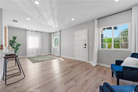 Living - 1111 Elk, Glendale, CA 91205 photo 3 of 3
