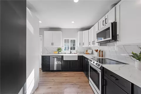 Kitchen - 1111 Elk, Glendale, CA 91205 photo 1 of 3