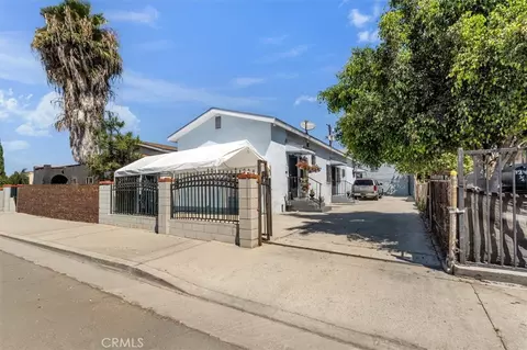 1237 E 76th, Los Angeles, CA 90001