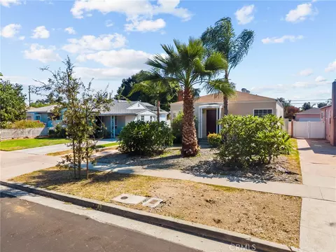 1733 S Carmelina Ave, Los Angeles, CA 90025
