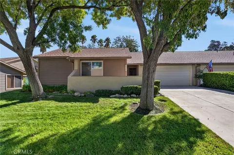 26105 Rainbow Glen Dr, Newhall, CA 91321