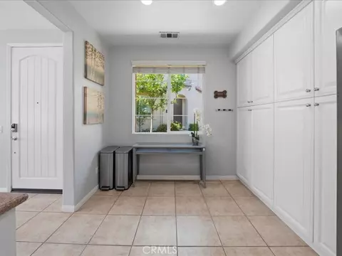 Entry Way - 28355 Mirabelle Ln, Saugus, CA 91350 photo 1 of 4