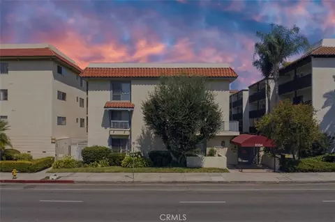 5354 Lindley Ave #209, Encino, CA 91316
