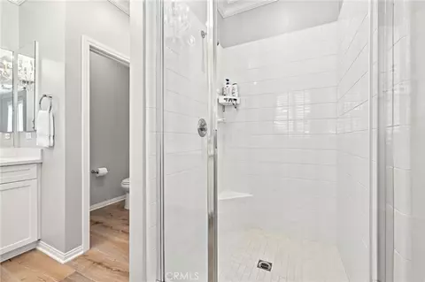 Bath - 3159 London, Oxnard, CA 93036 photo 5 of 8