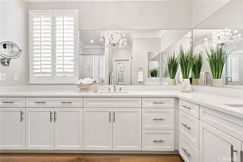 Bath - 3159 London, Oxnard, CA 93036 photo 3 of 8