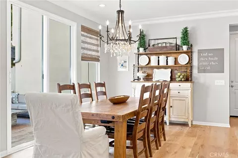 Dining - 3159 London, Oxnard, CA 93036 photo 1 of 4