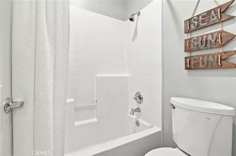 Bath - 3159 London, Oxnard, CA 93036 photo 8 of 8