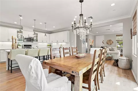 Dining - 3159 London, Oxnard, CA 93036 photo 3 of 4