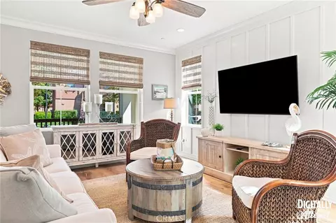 Living - 3159 London, Oxnard, CA 93036 photo 1 of 1