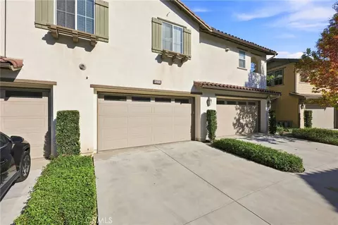 Exterior - 3159 London, Oxnard, CA 93036 photo 4 of 5