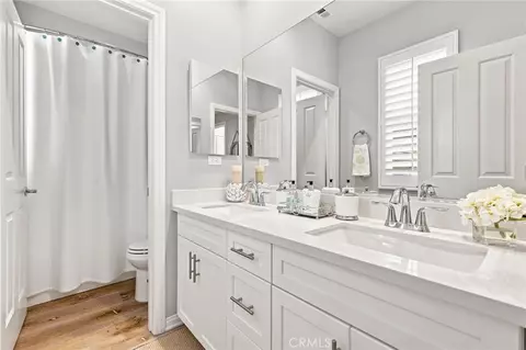 Bath - 3159 London, Oxnard, CA 93036 photo 6 of 8