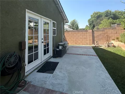 Exterior - 1860 Claudia Ave, Simi Valley, CA 93065 photo 5 of 8