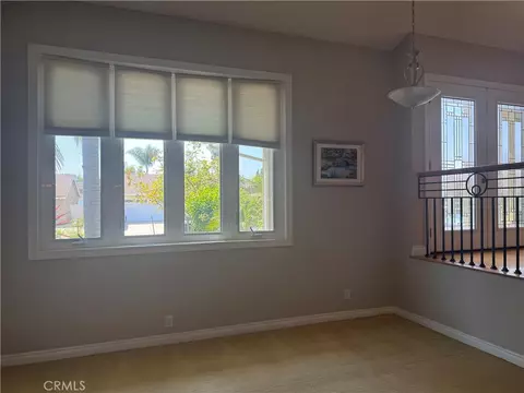 Living - 1860 Claudia Ave, Simi Valley, CA 93065 photo 1 of 1