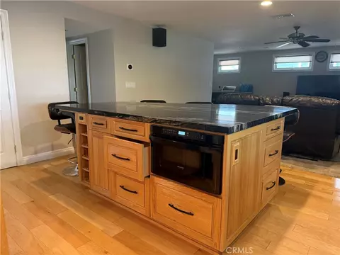 Kitchen - 1860 Claudia Ave, Simi Valley, CA 93065 photo 10 of 11