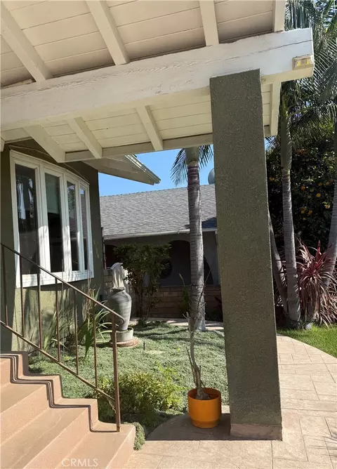 Exterior - 1860 Claudia Ave, Simi Valley, CA 93065 photo 3 of 4