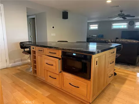 Kitchen - 1860 Claudia Ave, Simi Valley, CA 93065 photo 10 of 11