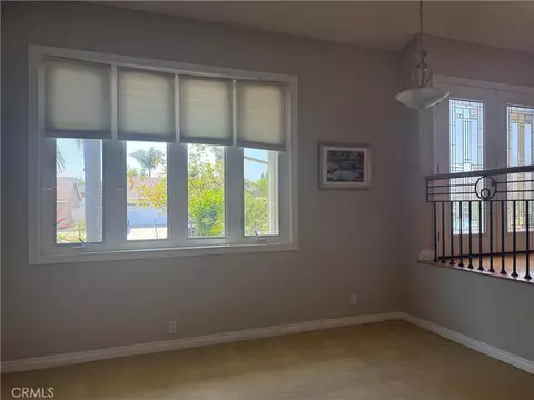 Living - 1860 Claudia Ave, Simi Valley, CA 93065 photo 2 of 6