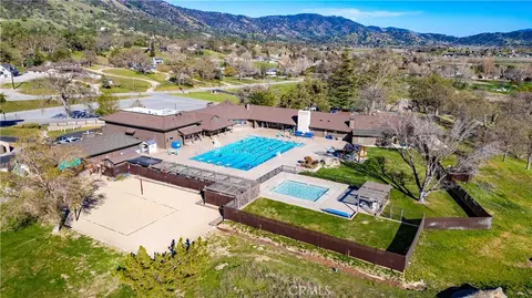 Exterior - 29801 Skyline St, Tehachapi, CA 93561 photo 12 of 12