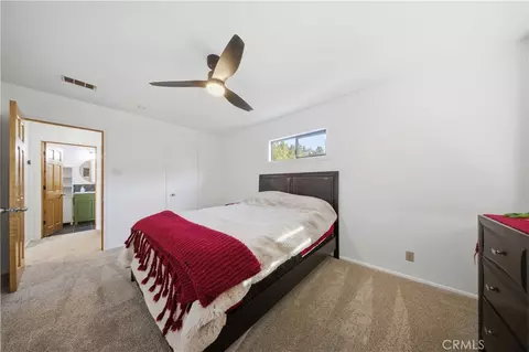 Bedroom - 29801 Skyline St, Tehachapi, CA 93561 photo 2 of 2