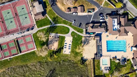 View/Area - 29801 Skyline St, Tehachapi, CA 93561 photo 8 of 8