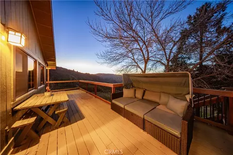 Exterior - 29801 Skyline St, Tehachapi, CA 93561 photo 9 of 12