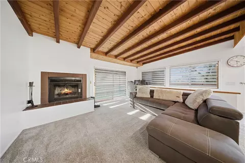 Living - 29801 Skyline St, Tehachapi, CA 93561 photo 1 of 5
