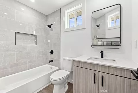 Bath - 39609 179th E, Palmdale, CA 93591 photo 1 of 3