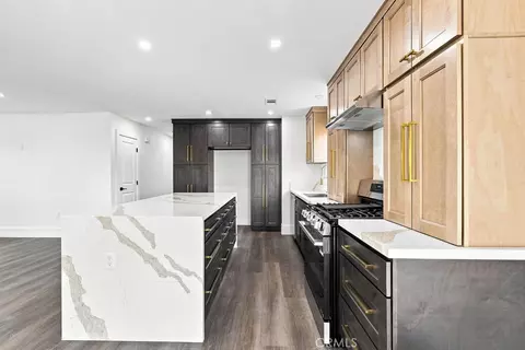 Kitchen - 39609 179th E, Palmdale, CA 93591 photo 3 of 7