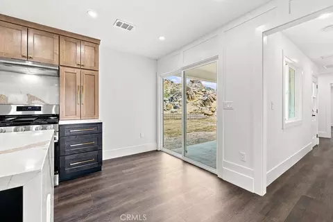 Entry Way - 39609 179th E, Palmdale, CA 93591 photo 2 of 2