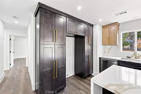 Entry Way - 39609 179th E, Palmdale, CA 93591 photo 1 of 2