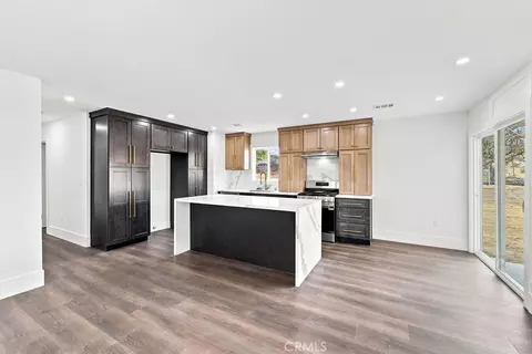 Kitchen - 39609 179th E, Palmdale, CA 93591 photo 1 of 7
