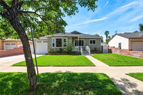 14248 Lanark St S, Panorama City, CA 91402