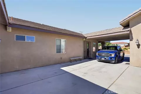 Exterior - 18269 Manzanita, Hesperia, CA 92345 photo 6 of 19
