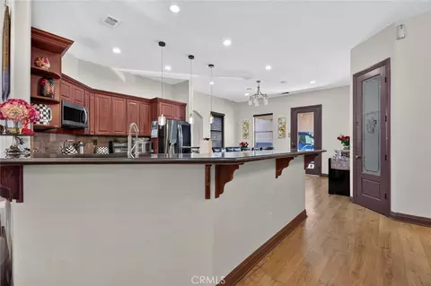 Kitchen - 18269 Manzanita, Hesperia, CA 92345 photo 1 of 5