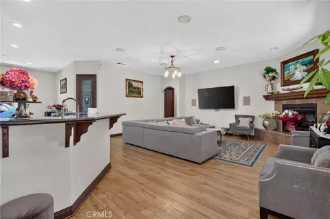 Living - 18269 Manzanita, Hesperia, CA 92345 photo 1 of 3