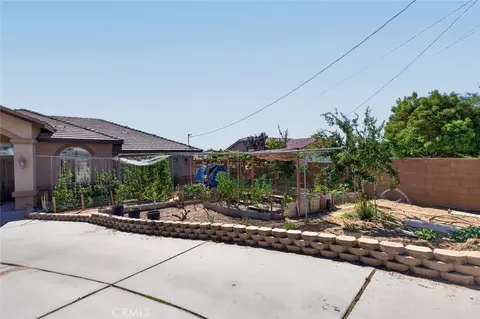 Exterior - 18269 Manzanita, Hesperia, CA 92345 photo 16 of 19