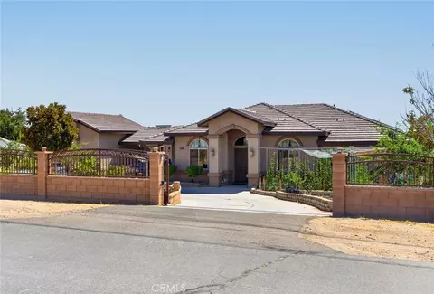 Exterior - 18269 Manzanita, Hesperia, CA 92345 photo 3 of 19