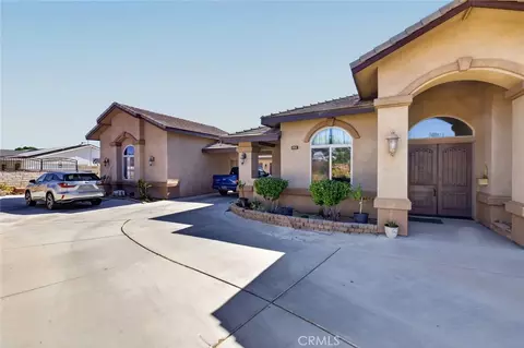 Exterior - 18269 Manzanita, Hesperia, CA 92345 photo 7 of 19