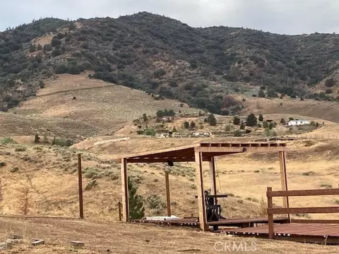 19201 Ottawa Dr, Tehachapi, CA 93561 photo 9