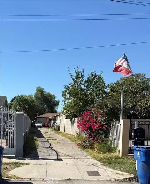 10471 El Dorado, Pacoima, CA 91331