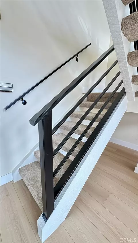 Entry Way - 4630 Eastbourne Bay, Oxnard, CA 93035 photo 3 of 5
