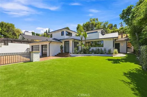 4949 Bilmoor Ave, Tarzana, CA 91356
