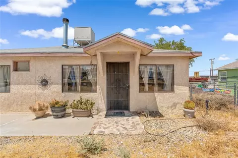 Exterior - 25562 Bejoal, Barstow, CA 92311 photo 3 of 7
