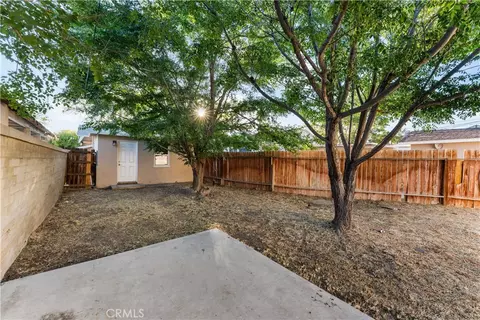 Exterior - 44636 Cedar Ave, Lancaster, CA 93534 photo 7 of 10