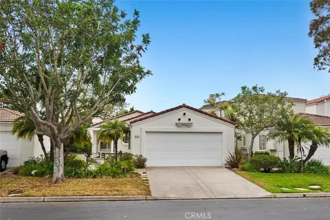 Exterior - 2117 Bermuda Dunes, Oxnard, CA 93036 photo 2 of 9