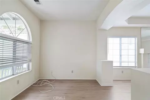 Living - 2117 Bermuda Dunes, Oxnard, CA 93036 photo 3 of 4