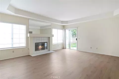 Living - 2117 Bermuda Dunes, Oxnard, CA 93036 photo 1 of 4
