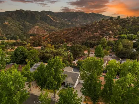 9419 Creemore Dr, Tujunga, CA 91042 photo 37
