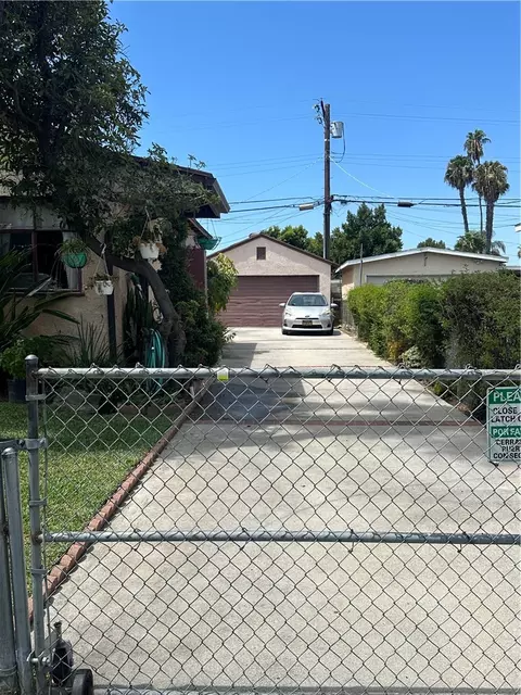8719 Tilden, Panorama City, CA 91402